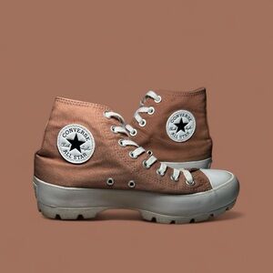 Converse Chuck Taylor All Star Lugged 2.0 Brown Platform Sneakers Women's 9